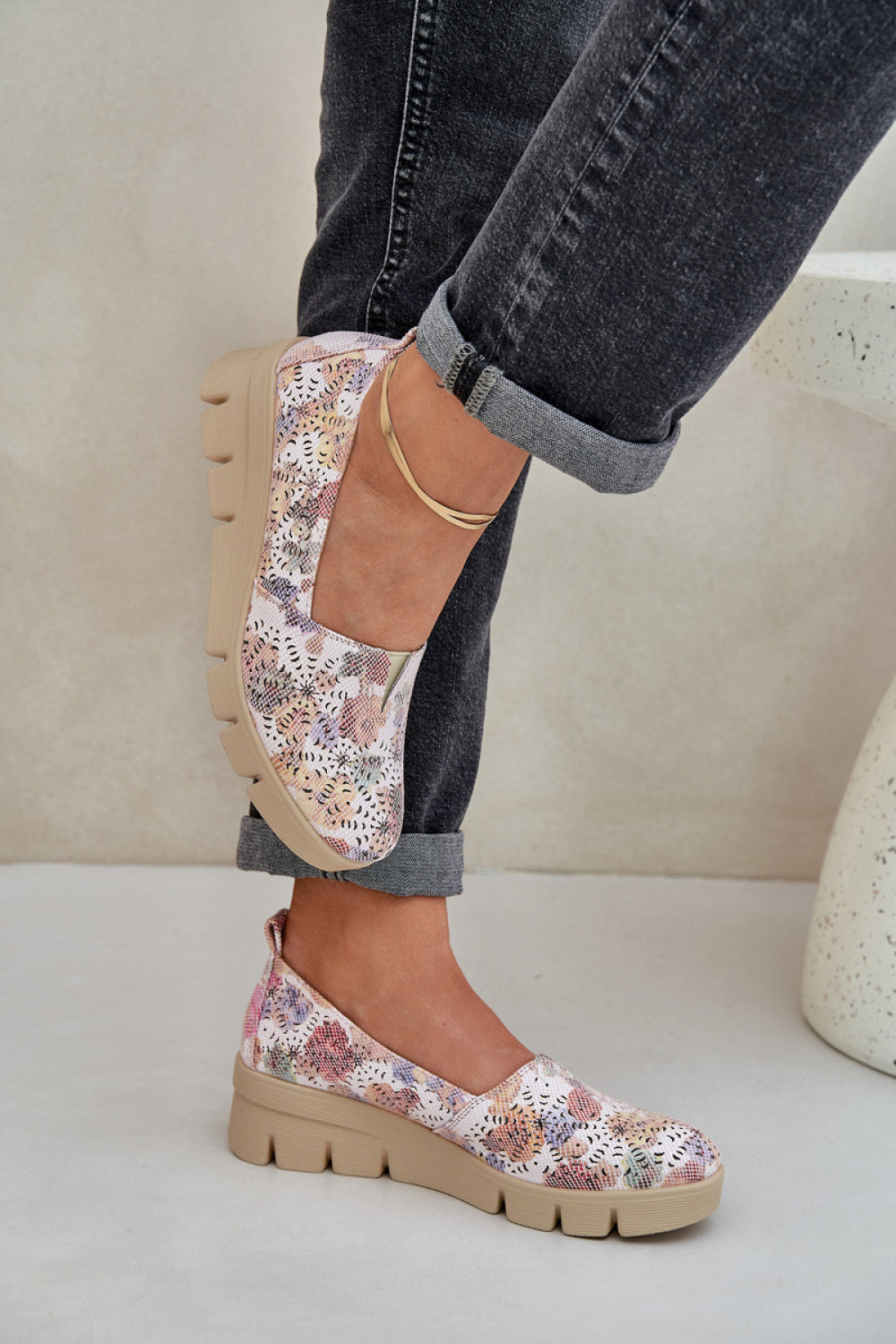 Zapatos bajos Buskin modelo 208429 Paso con estilo