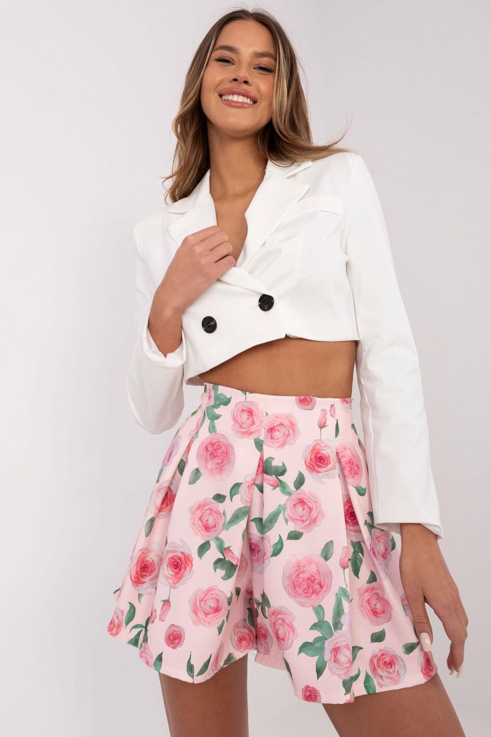 Pantalón corto modelo 208978 Italia Moda