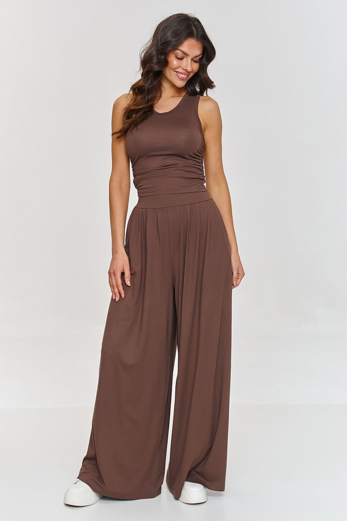 Conjunto modelo 209643 Makadamia
