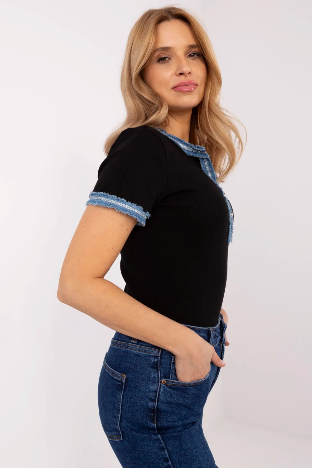 Blusa modelo 210128 NM