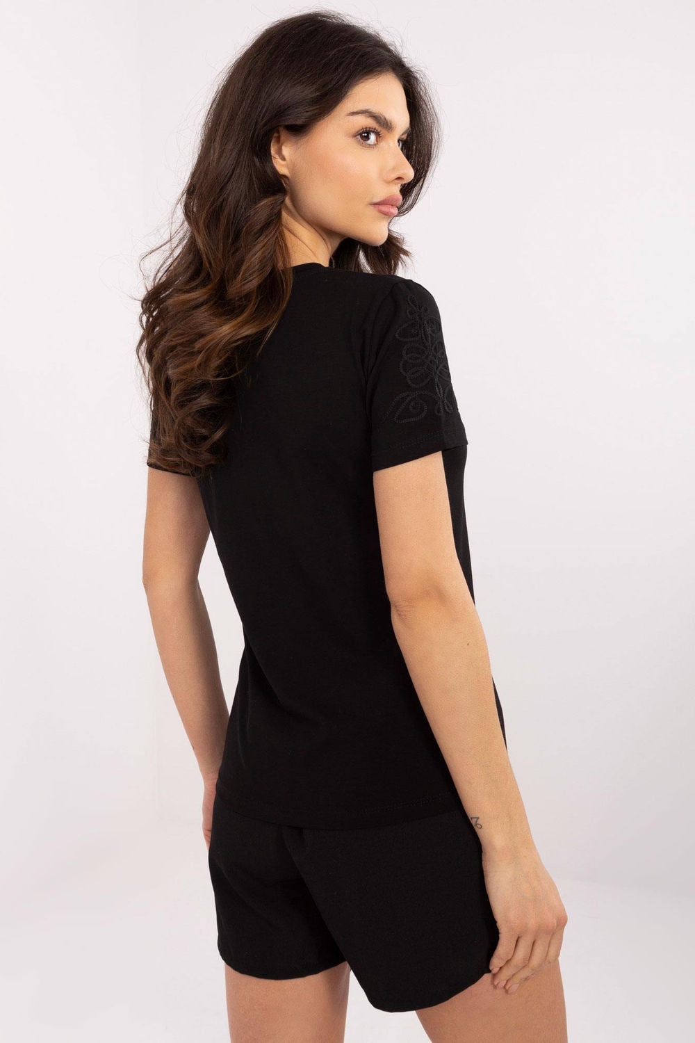 Modelo de camiseta 210660 Relevance