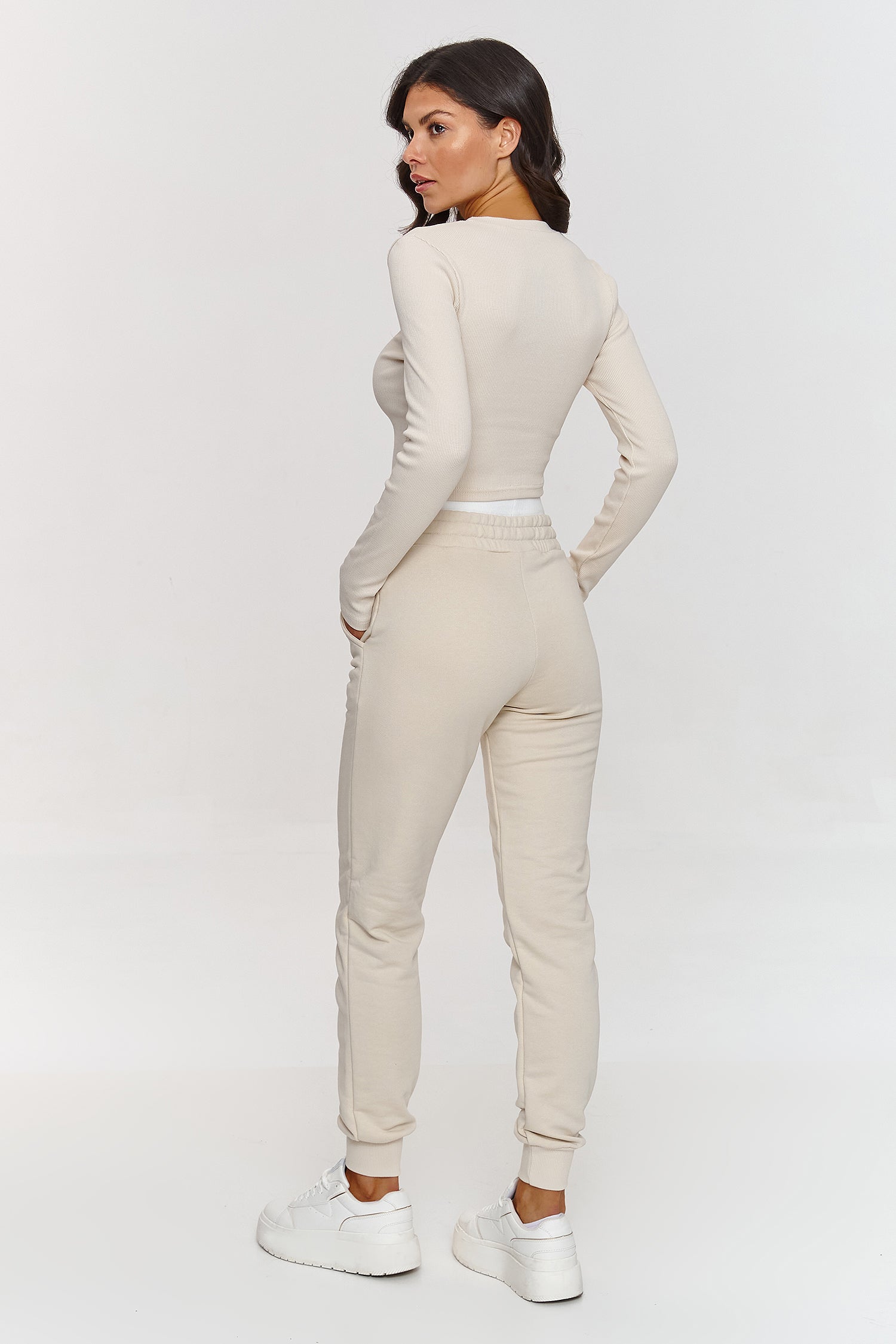 Conjunto modelo 209636 Makadamia