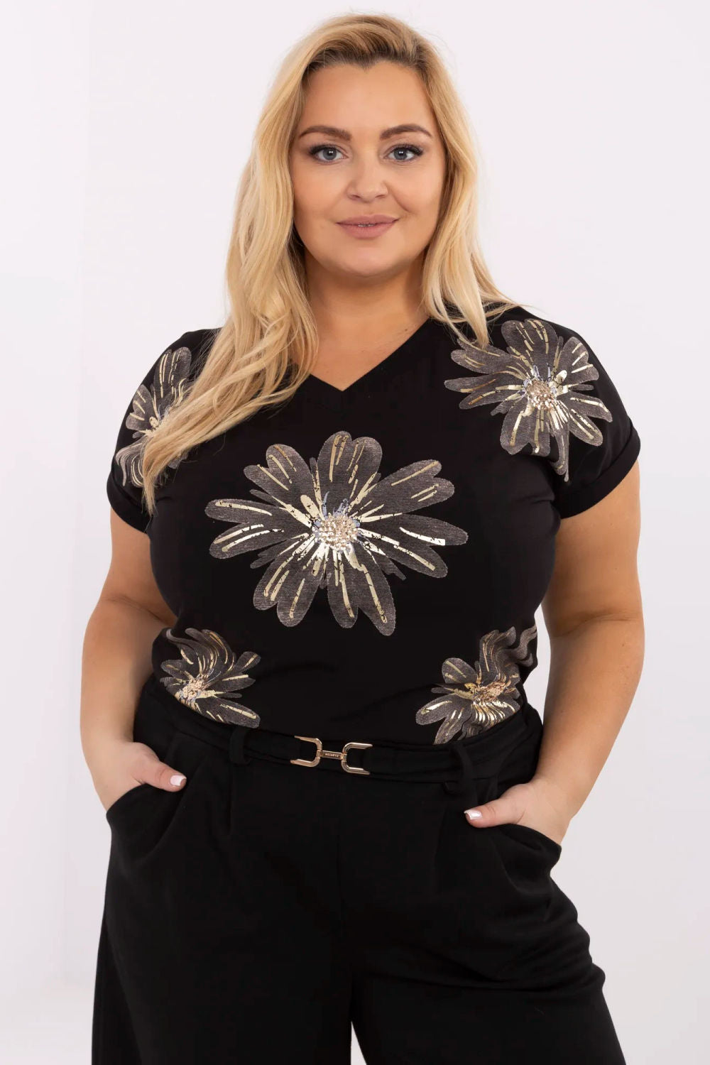 Blusa talla grande modelo 211736 Relevancia