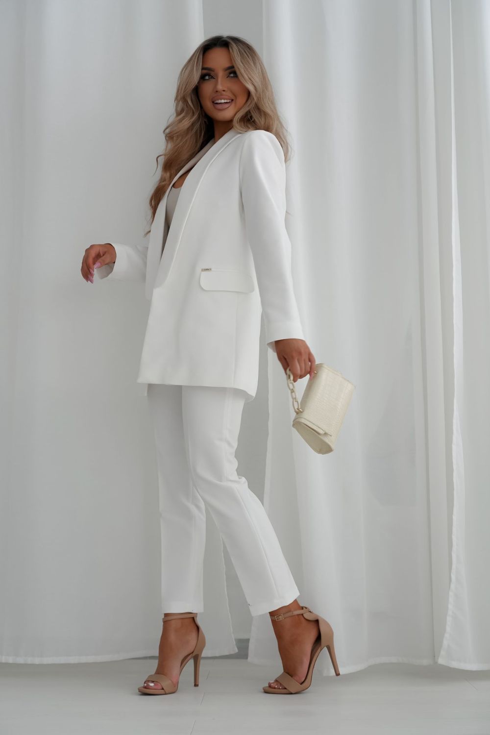 Pantalón de mujer modelo 212165 Cabba