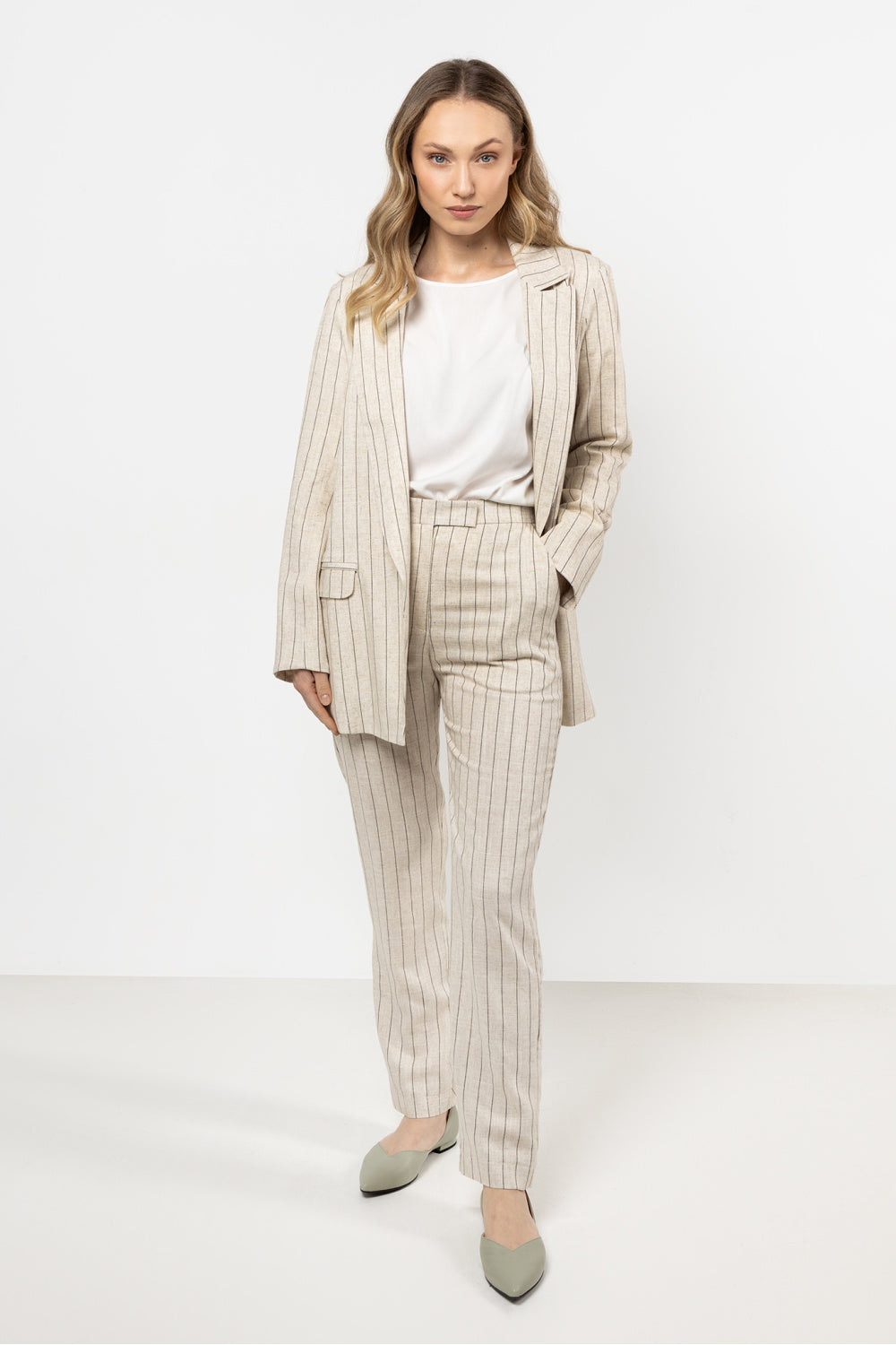 Pantalón modelo 212185 awama