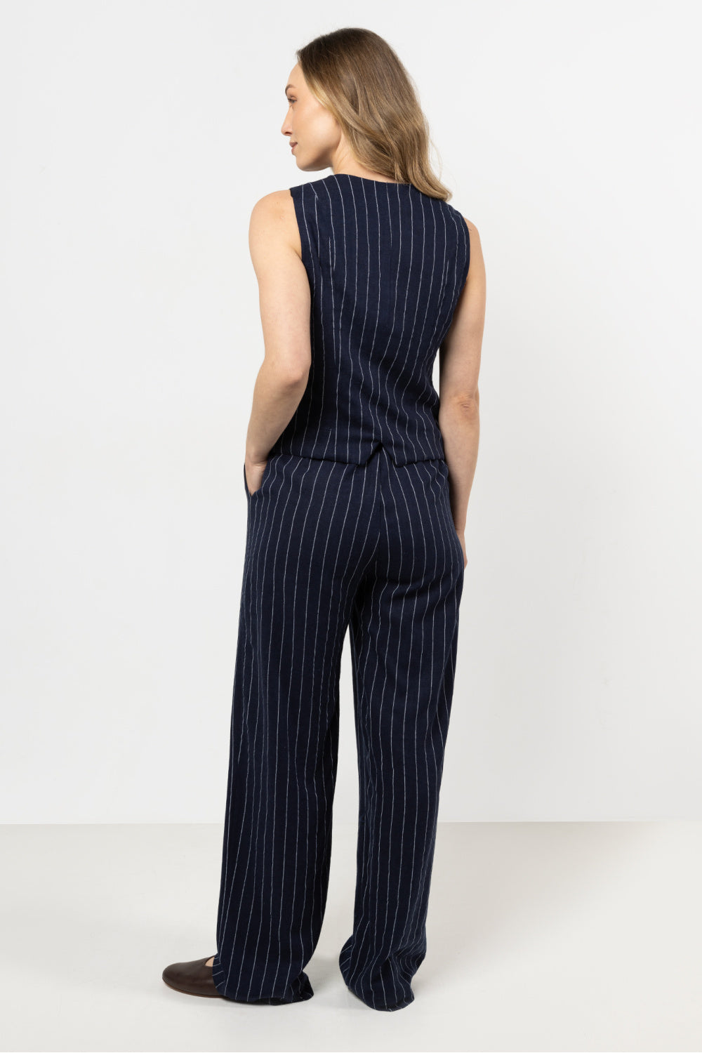 Pantalón modelo 212186 awama