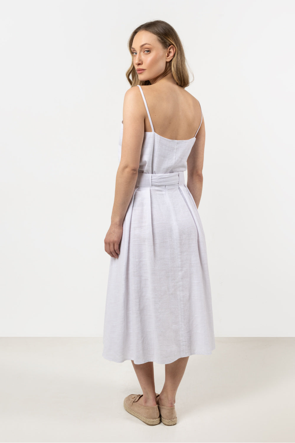 Falda modelo 212192 awama