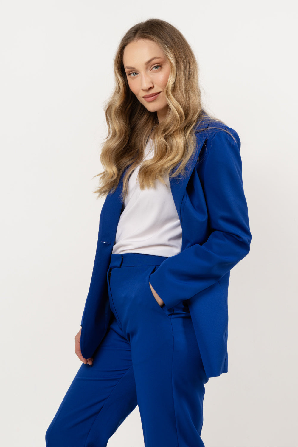 Chaqueta modelo 212219 awama