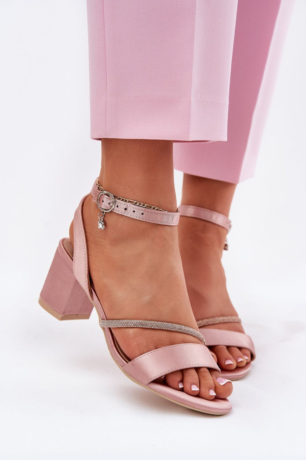 Sandalias de tacón modelo 213010 Step in style