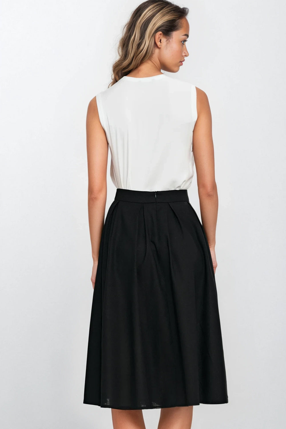 Falda modelo 213972 Nife
