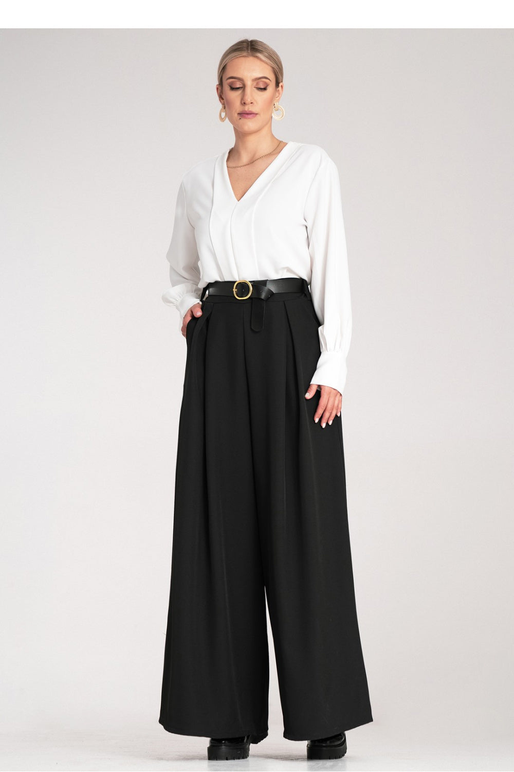 Pantalón modelo 214929 Figl