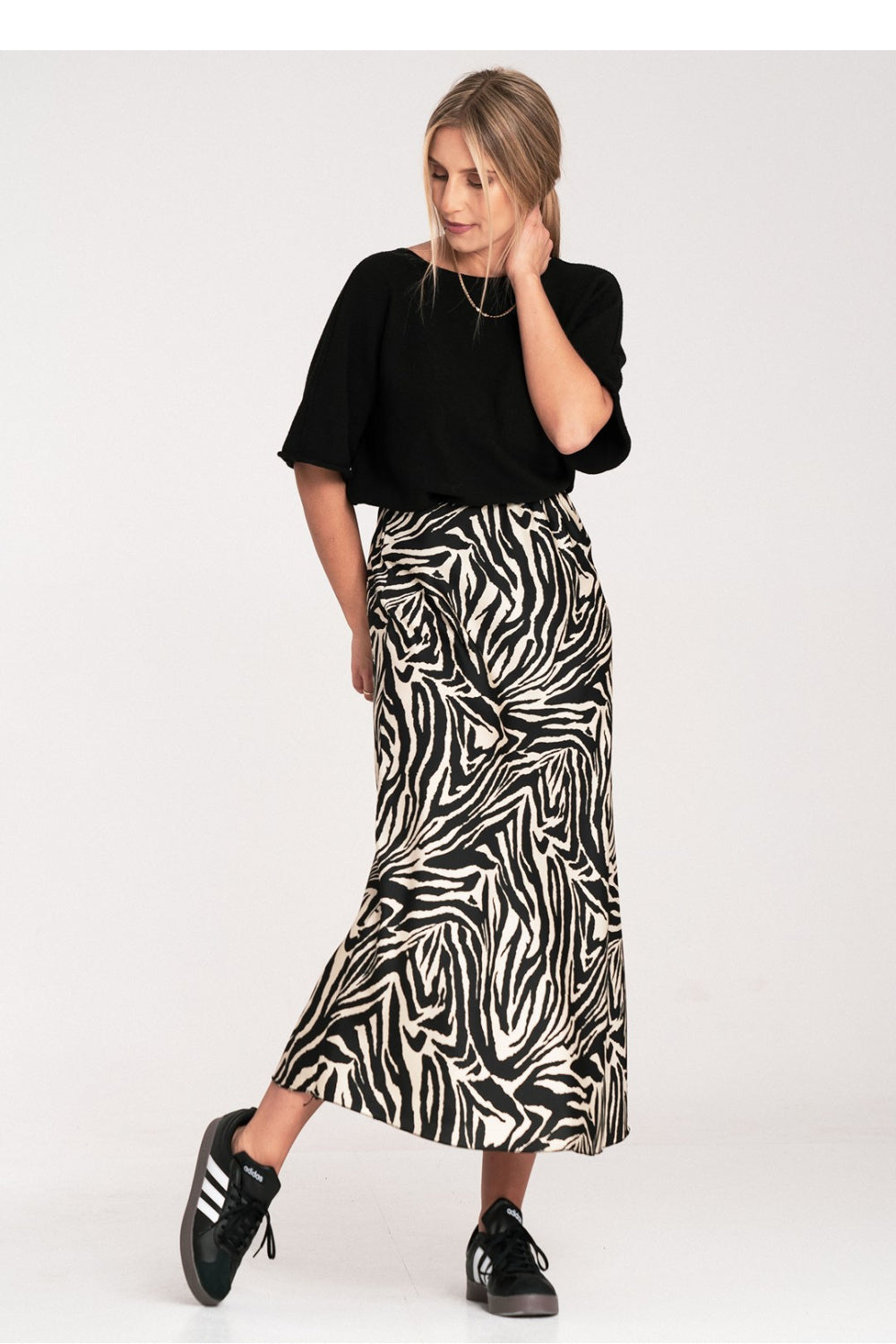 Falda modelo 214935 Figl
