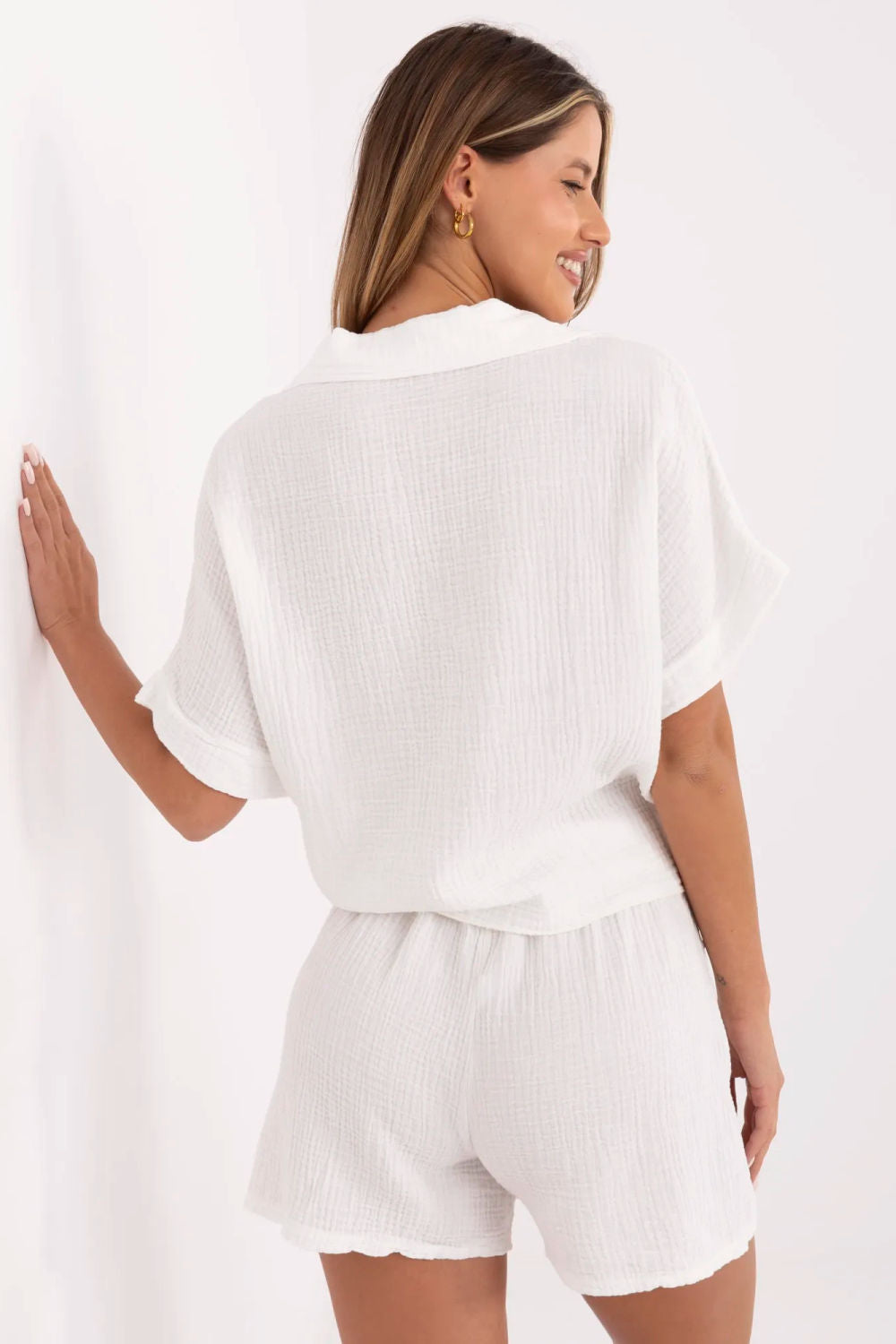 Pantalones cortos modelo 215932 Italy Moda