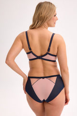 Braguita modelo 215939 Gaia