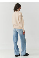 Jersey de cuello alto modelo 217393 Makadamia