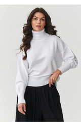 Jersey de cuello alto modelo 217399 Makadamia