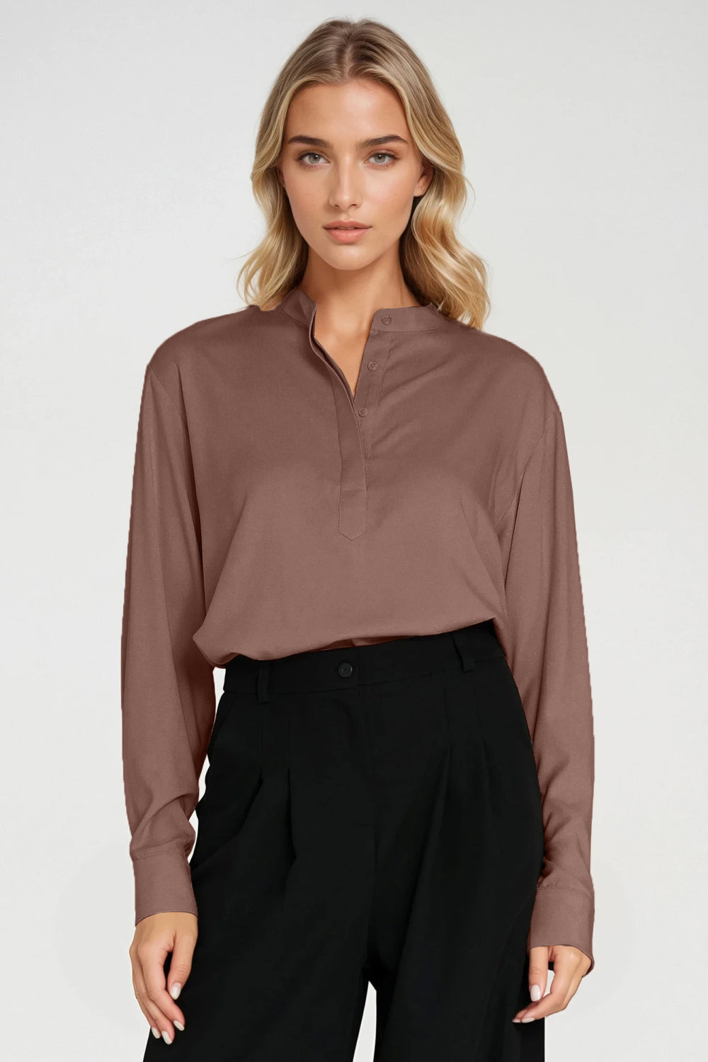 Blusa modelo 217585 Nife