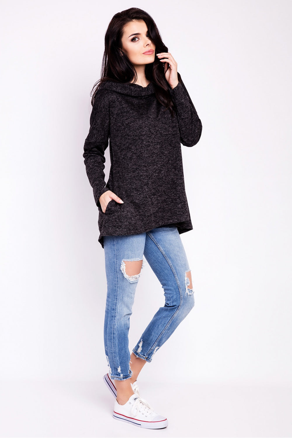 Sudadera modelo 76387 Infinite You - ZYOUNAT Boutique