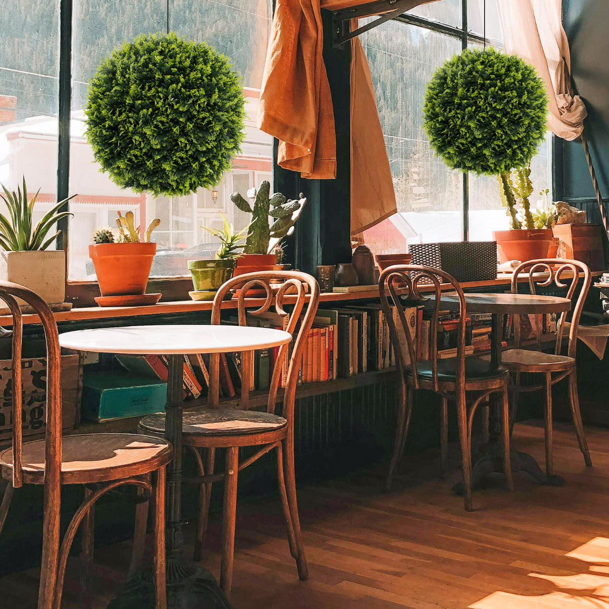 2 Piezas de Planta Artificial Bola de Ciprés 50 cm Bolas Decorativas Falsas para Interiores y Exteriores Esferas de Boj Topiario para Patio