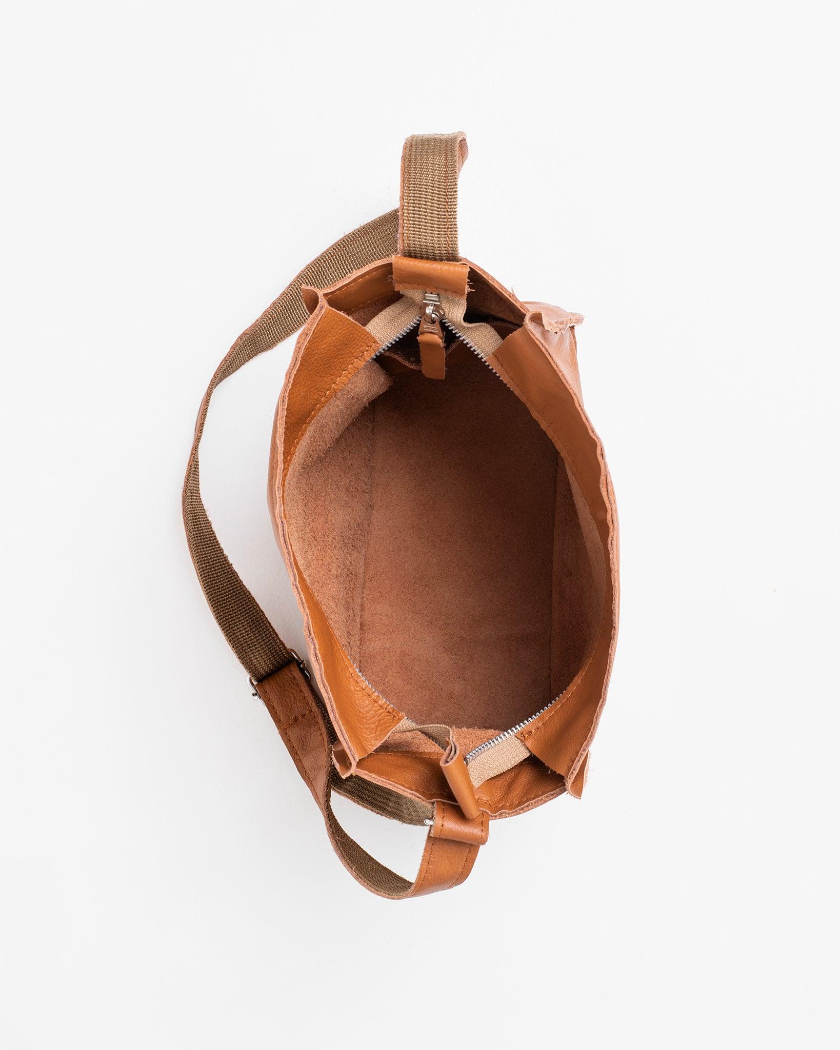 Bolso de hombro Folk 1 - Maní - ZYOUNAT Boutique