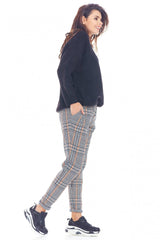 Pantalón modelo 148985 awama