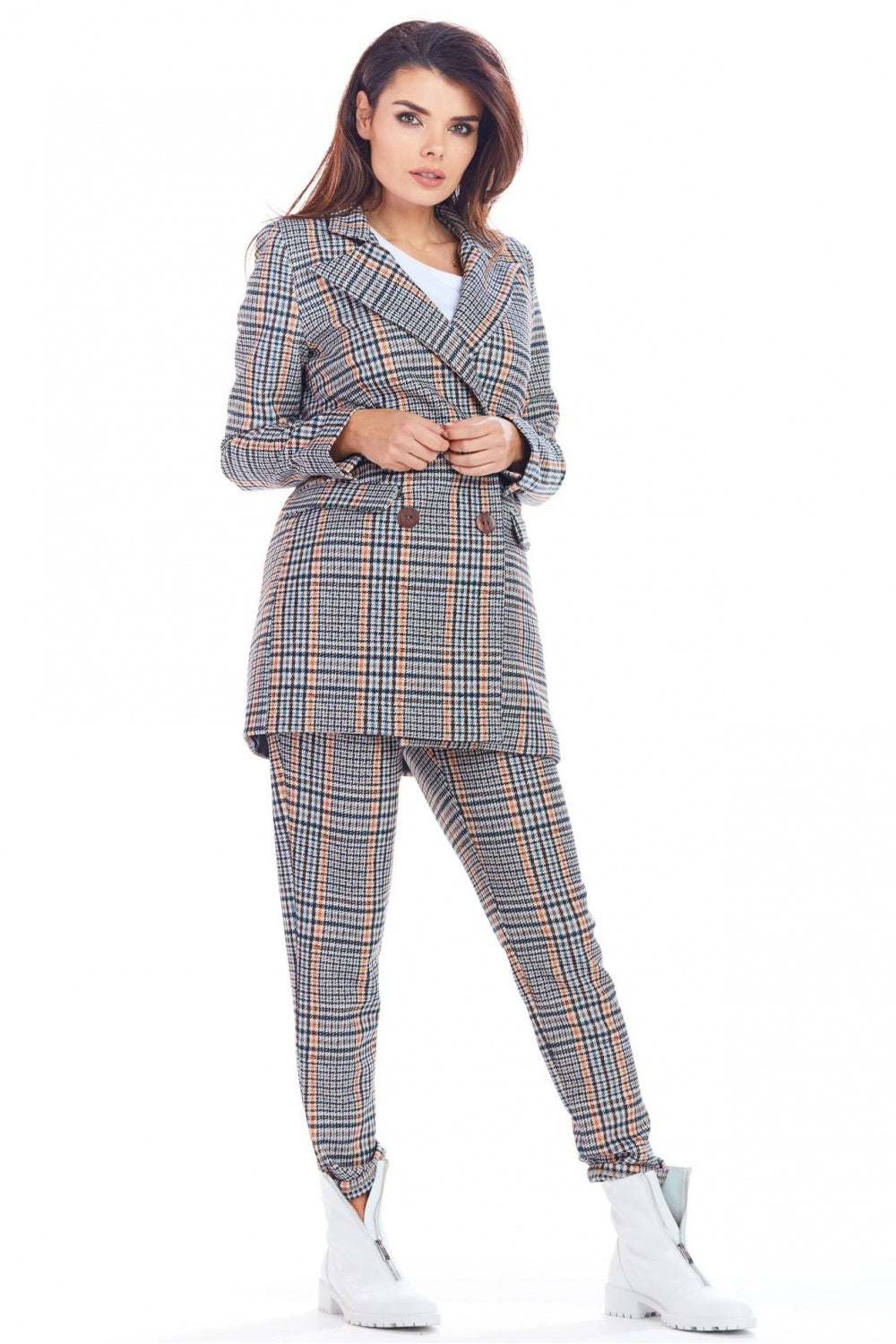 Chaqueta modelo 148987 awama