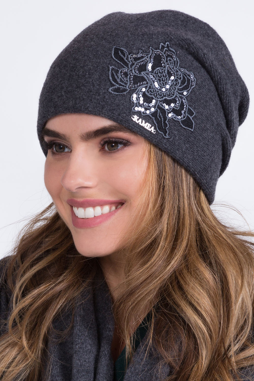 Gorro modelo 149843 Kamea