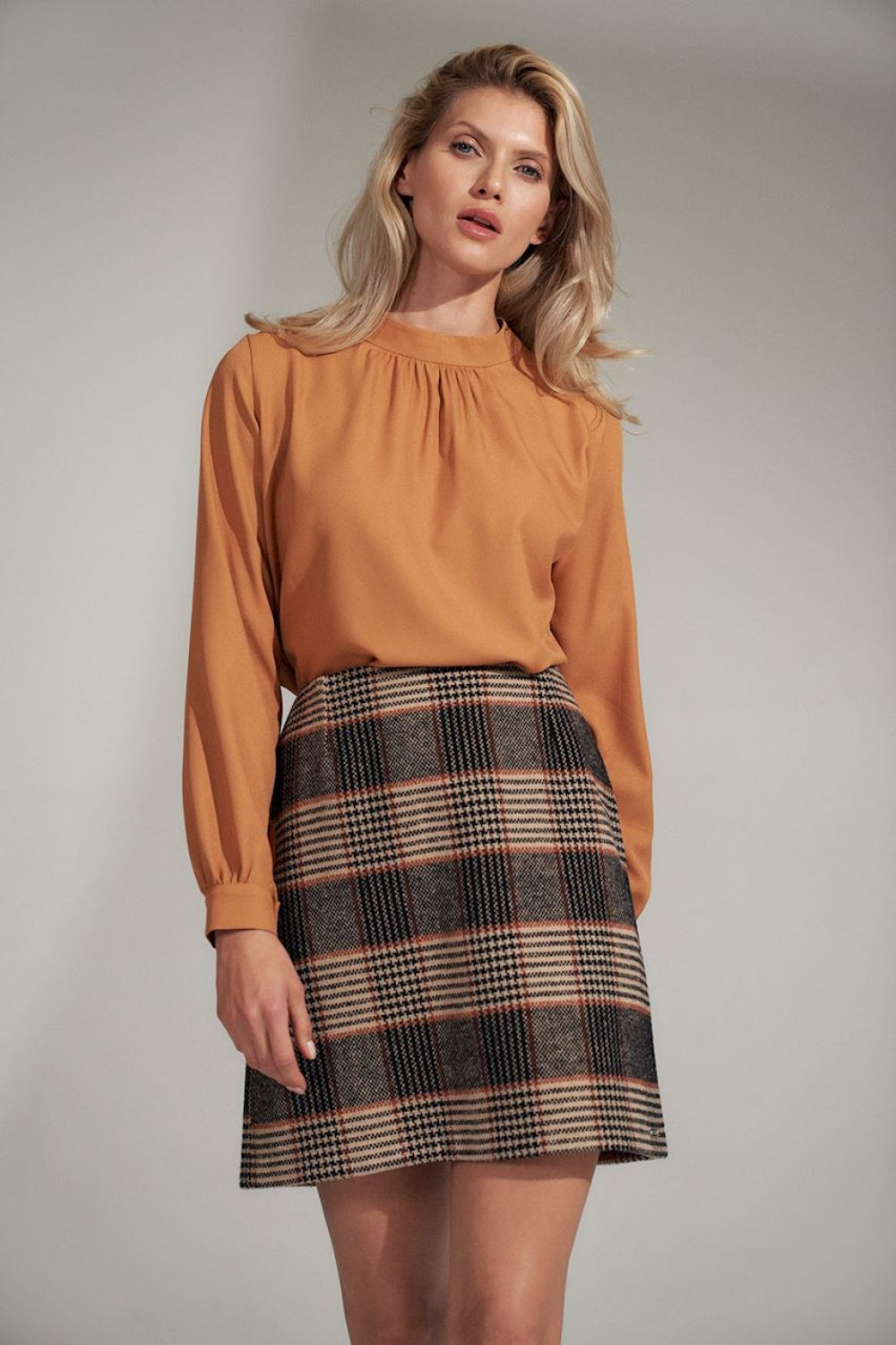Blusa modelo 150435 Figl