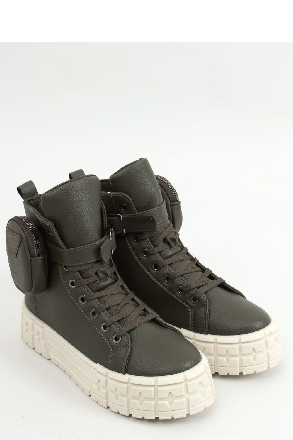 Zapatillas modelo 157231 Inello