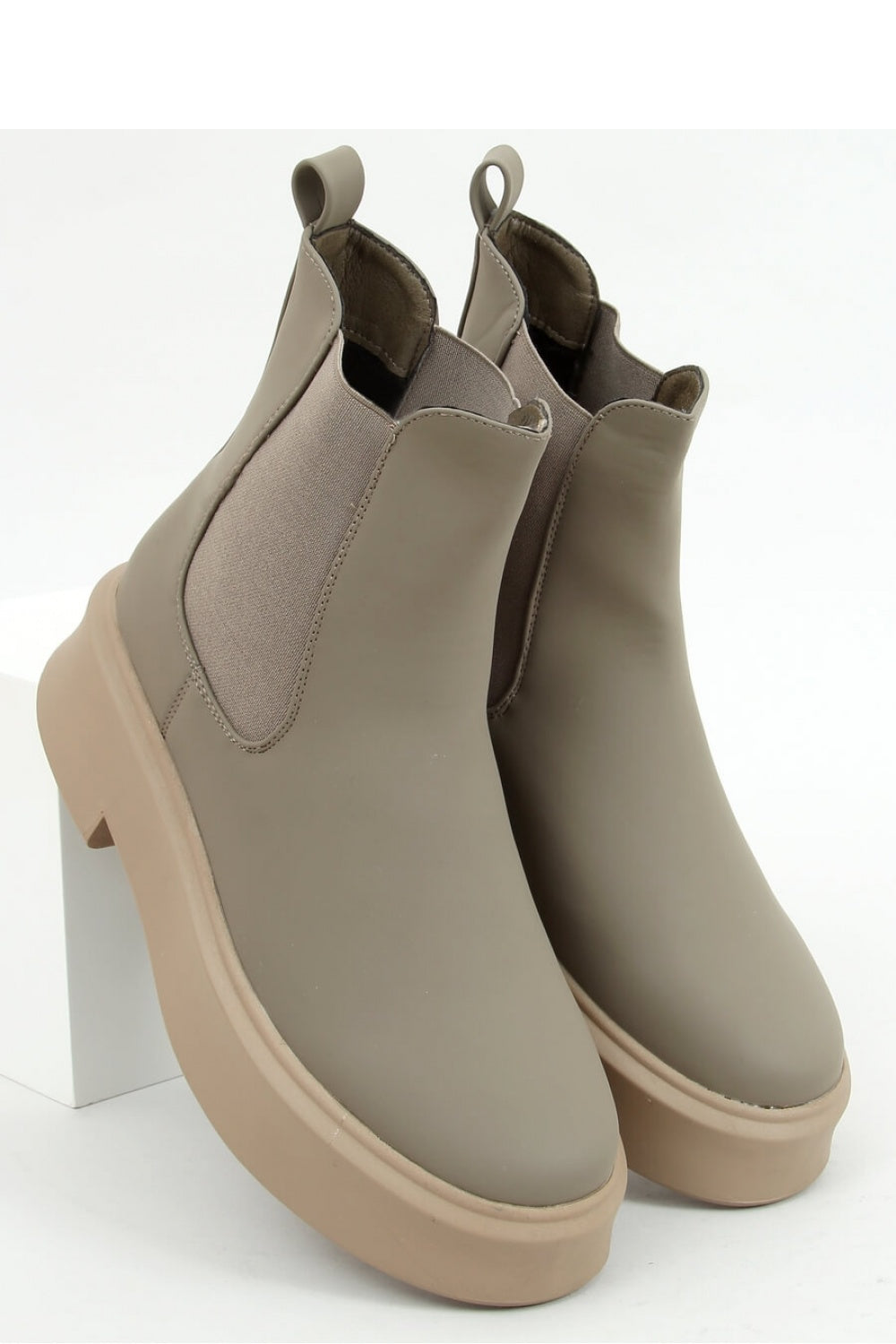 Bota jodhpur modelo 158174 Inello