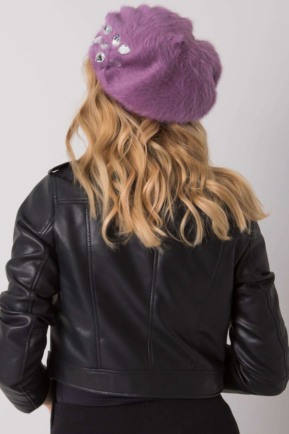 Boina modelo 161137 AT