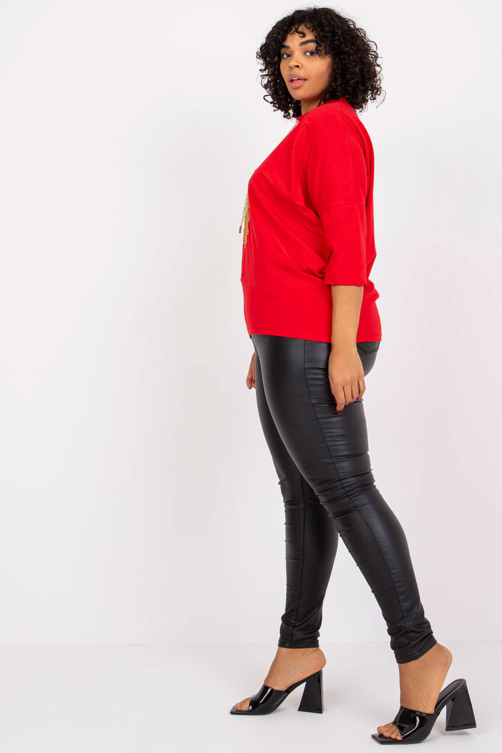 Blusa modelo 163035 Relevancia