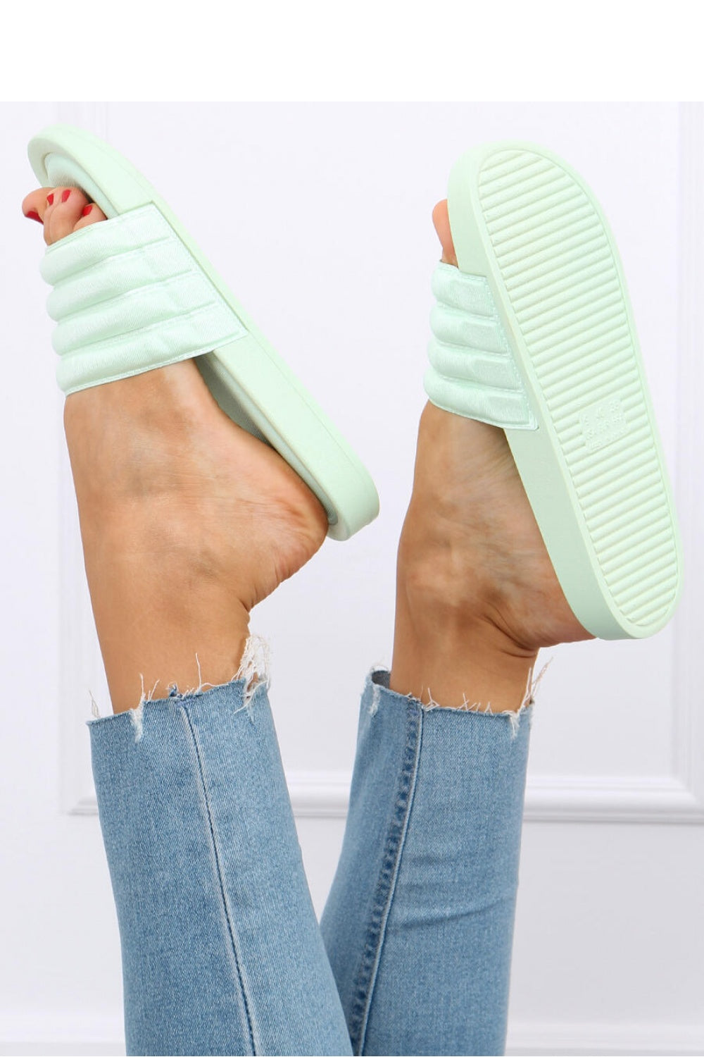 Chanclas modelo 163951 Inello