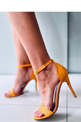 Sandalias tacón modelo 166923 Inello
