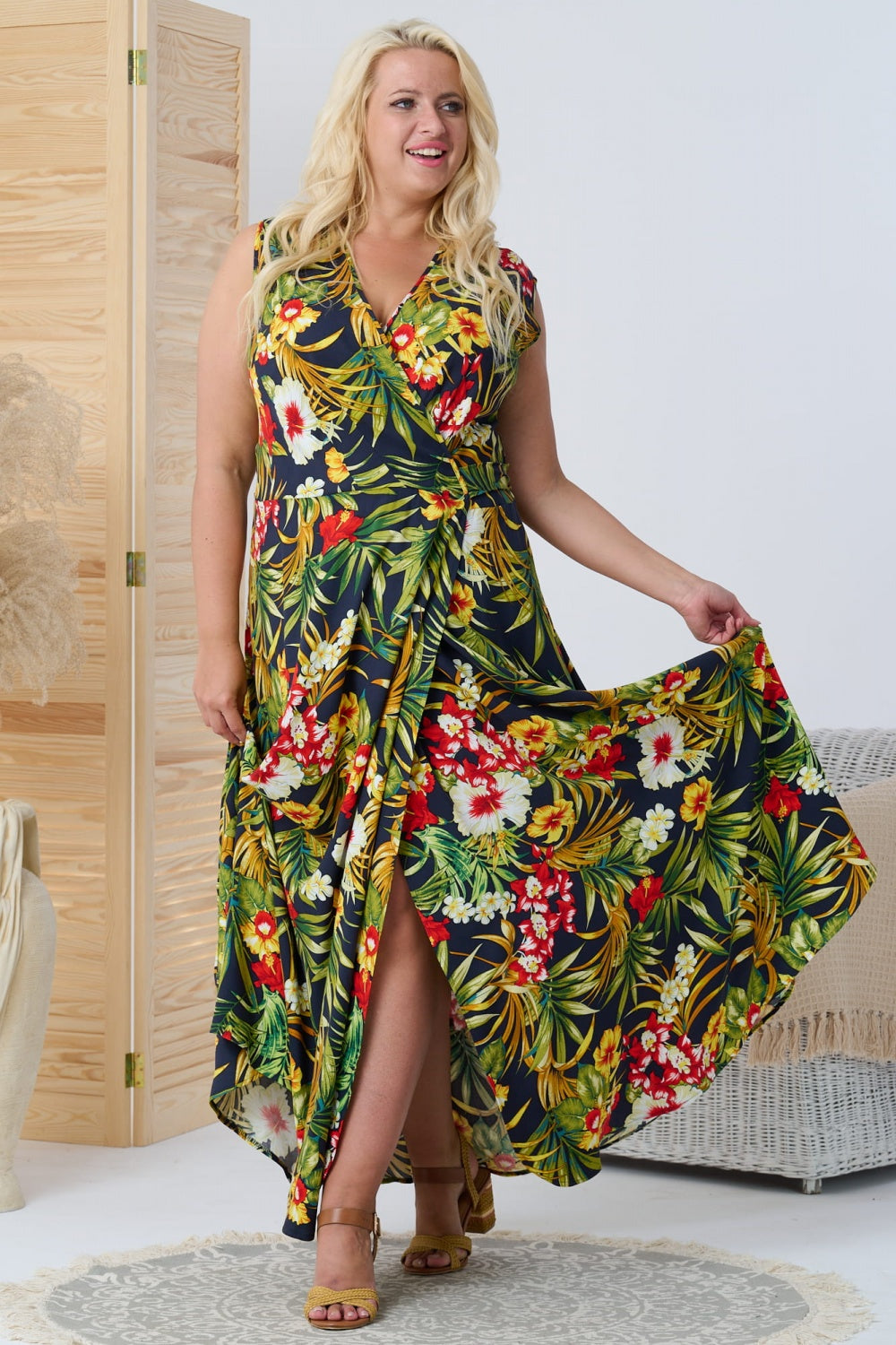 Vestido talla grande modelo 169393 Karko
