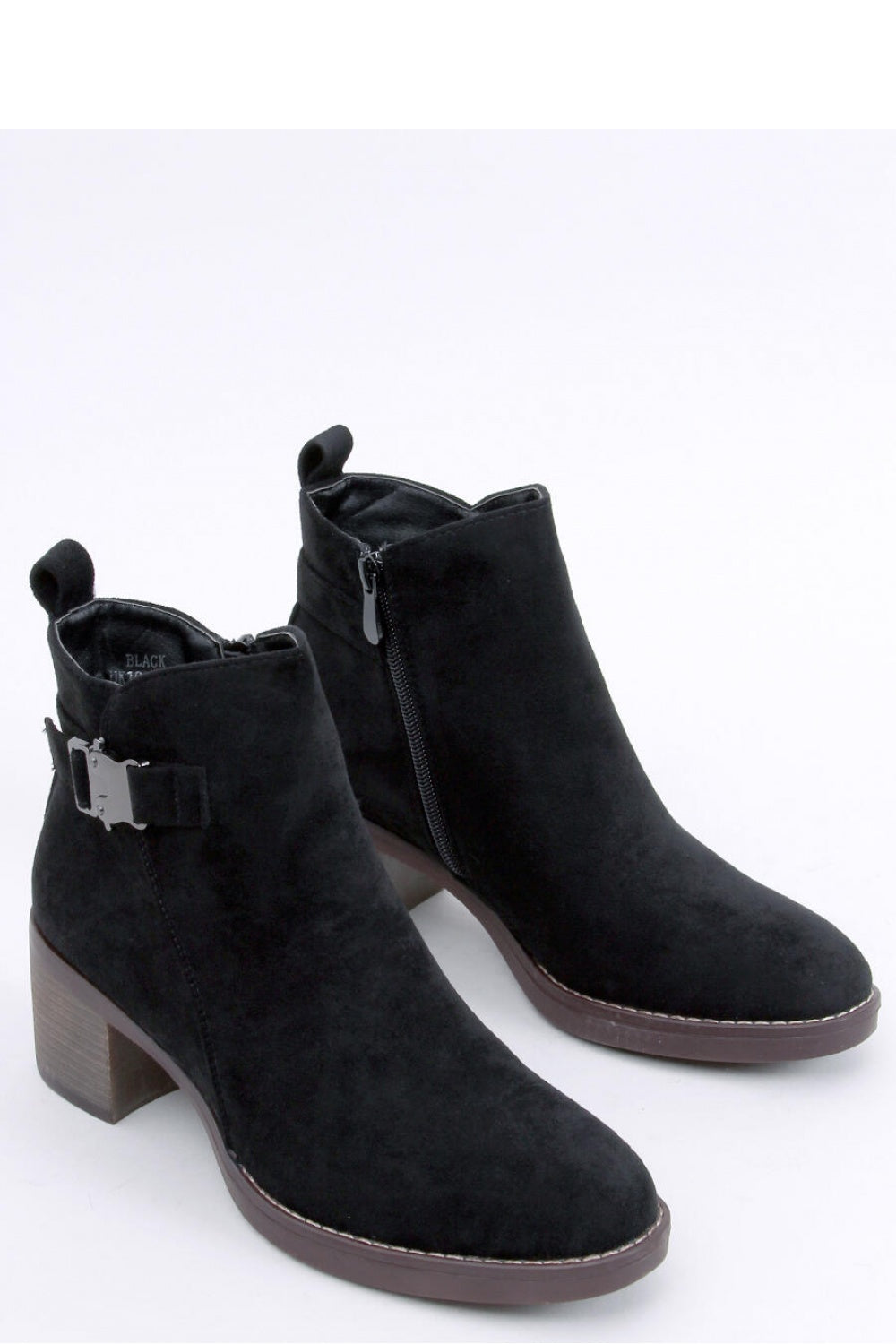 Botas tacón modelo 170306 Inello