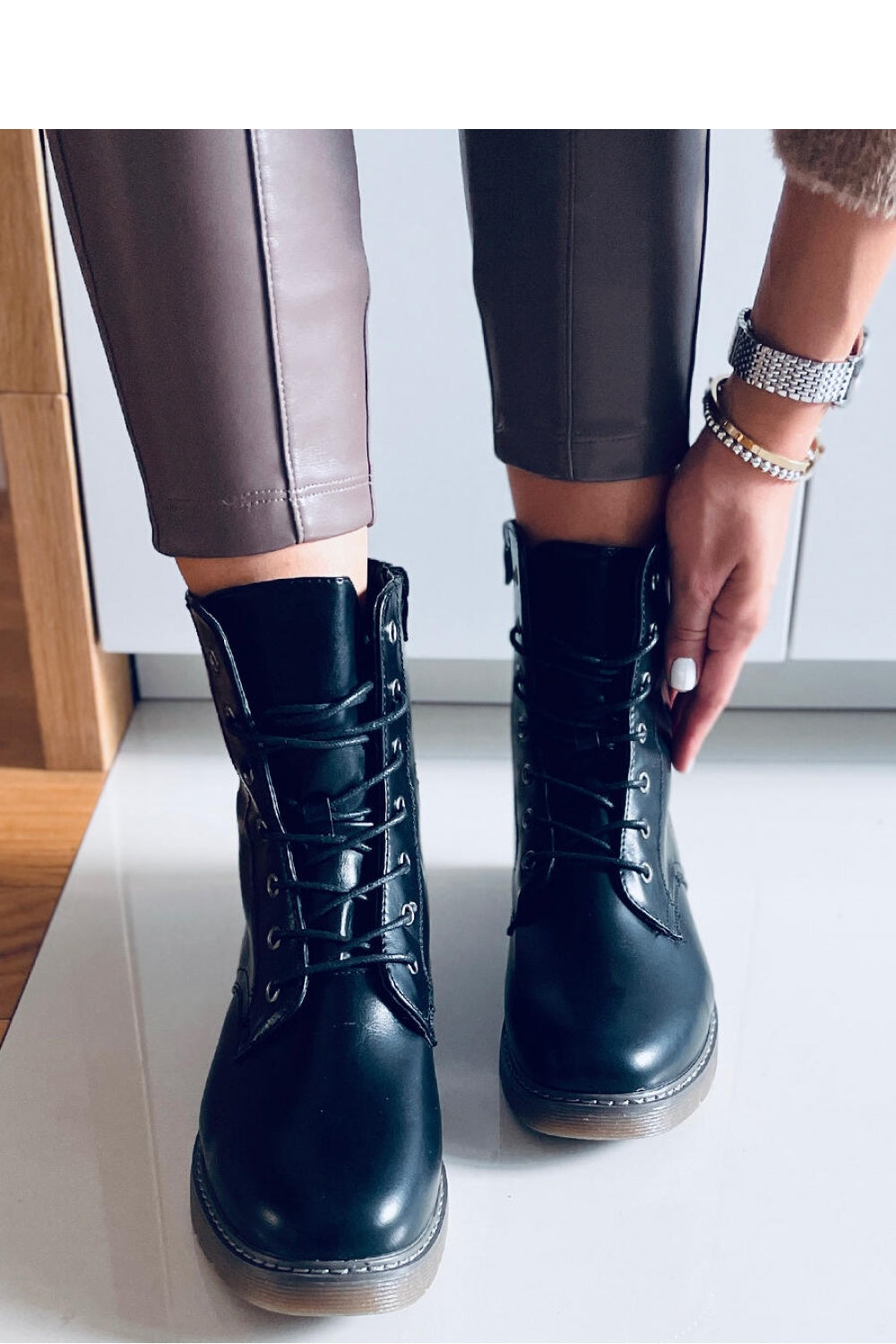 Botas modelo 170307 Inello