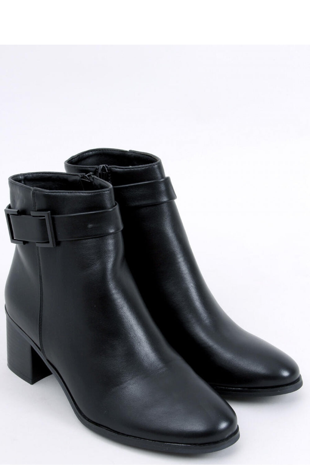 Botas tacón modelo 170323 Inello