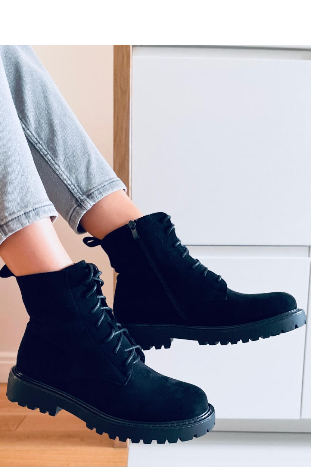 Botas modelo 170443 Inello