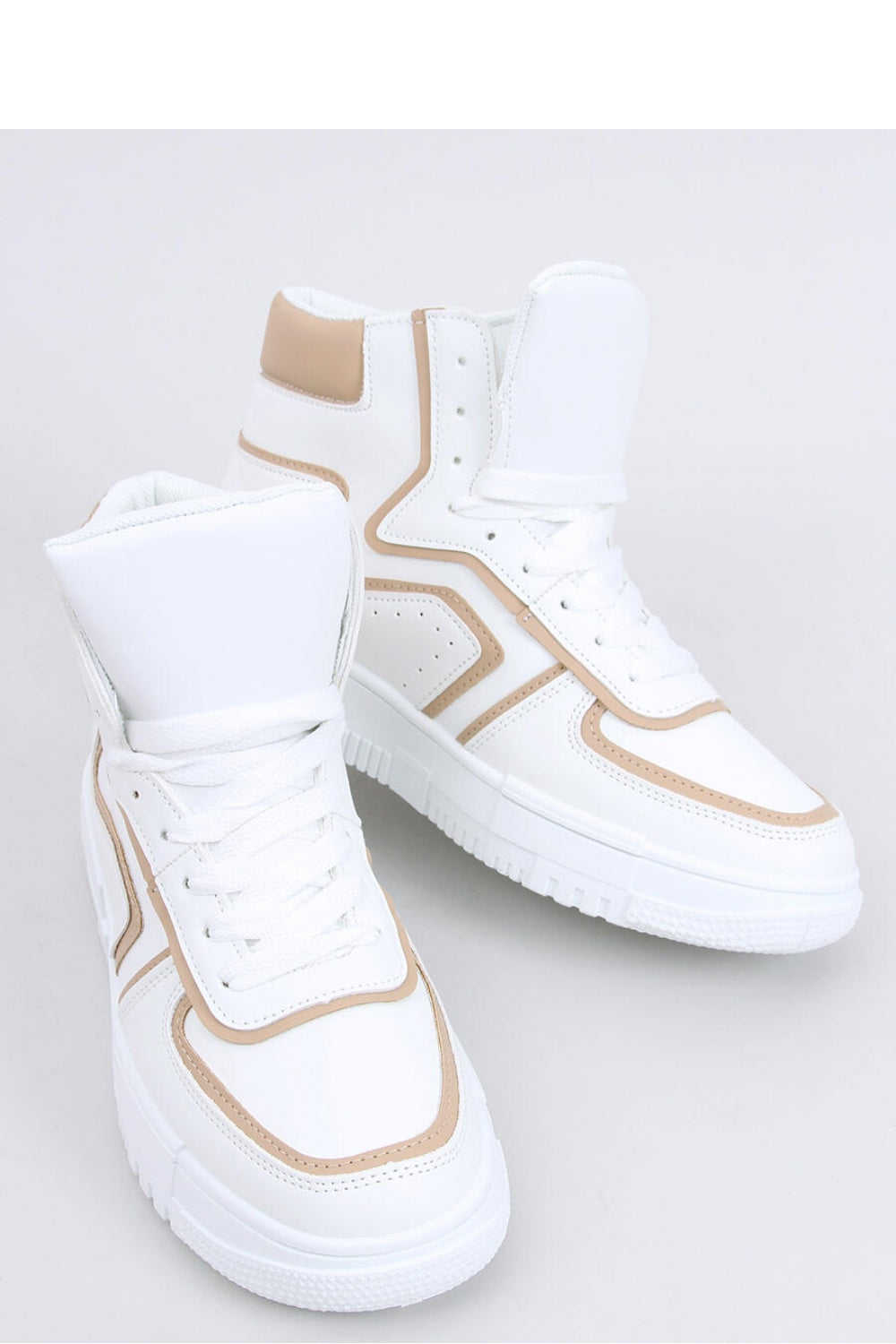 Zapatillas modelo 170615 Inello