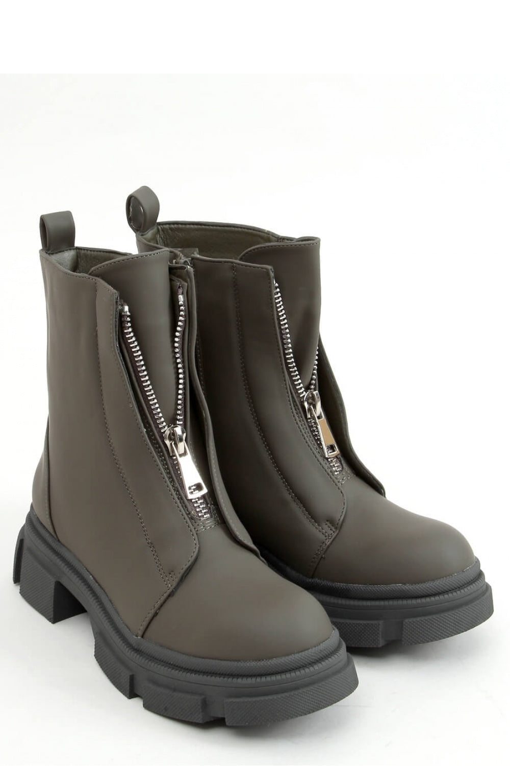 Botín modelo 170649 Inello