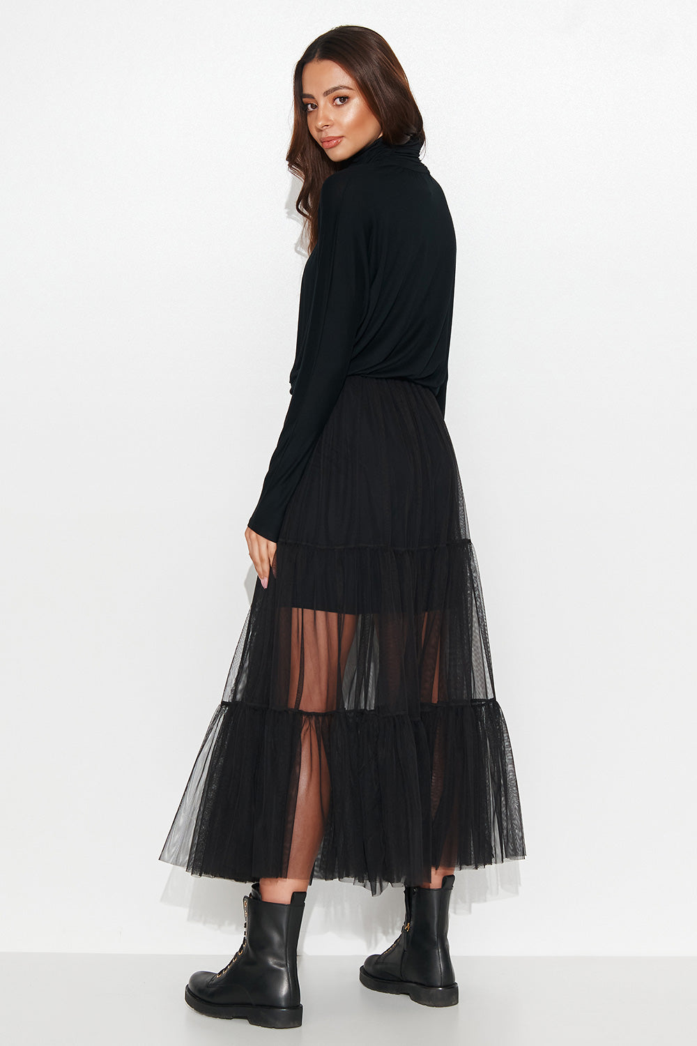 Vestido de noche modelo 170877 Numinou