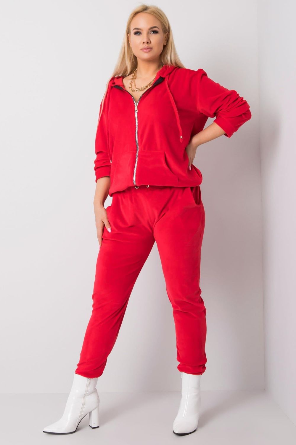 Conjunto de talla grande modelo 171043 Relevancia