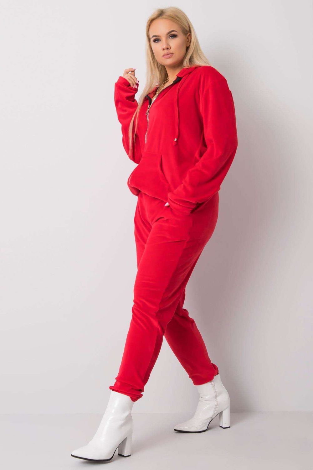 Conjunto de talla grande modelo 171043 Relevancia