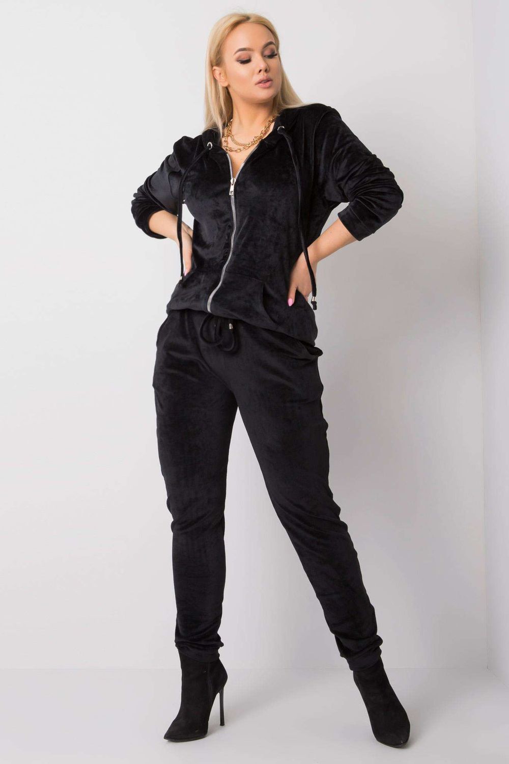 Conjunto de talla grande modelo 171045 Relevance