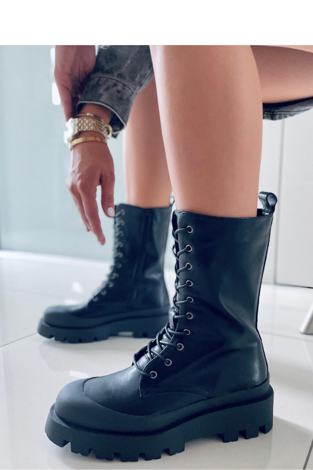 Botas modelo 171629 Inello