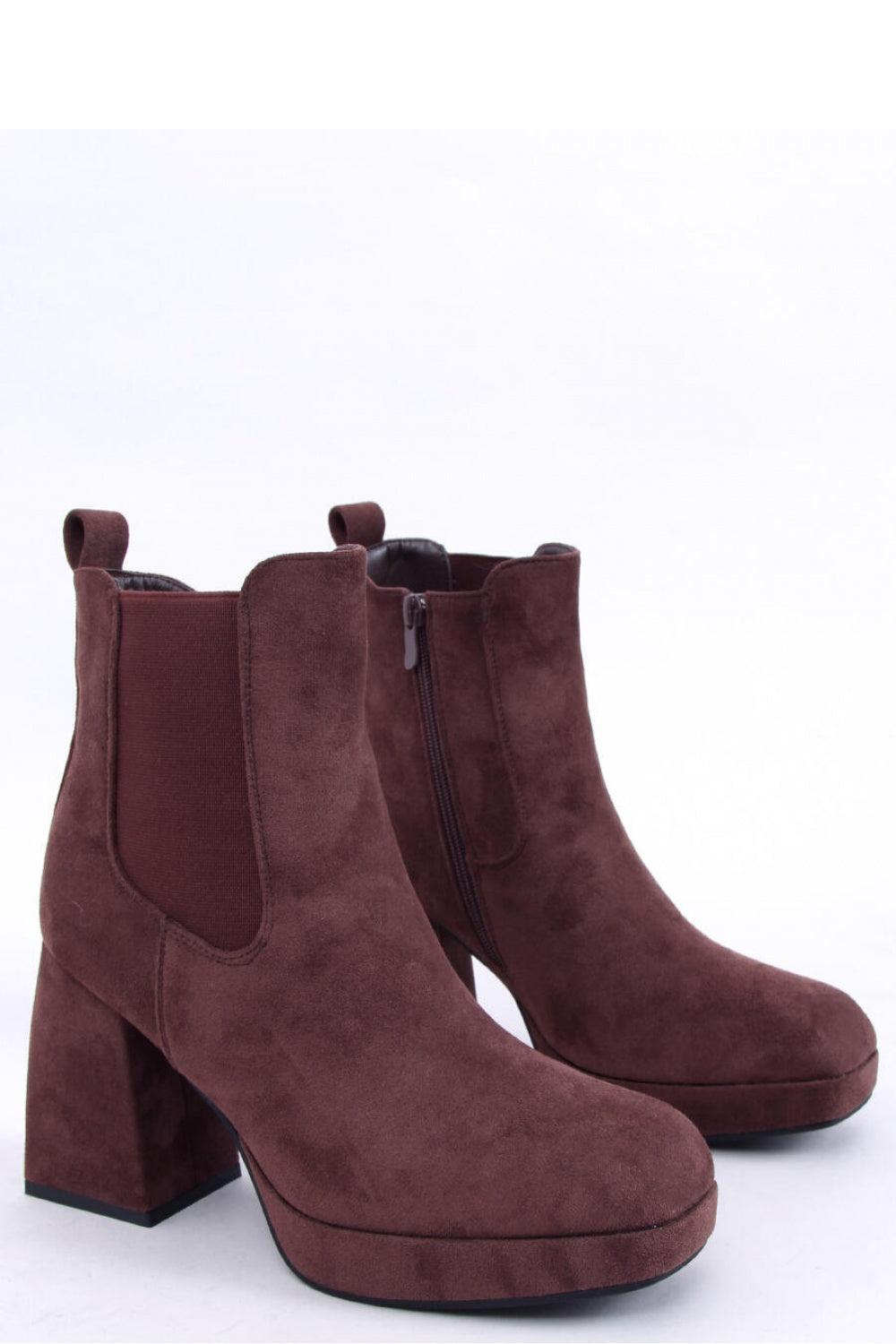 Botas tacón modelo 171646 Inello
