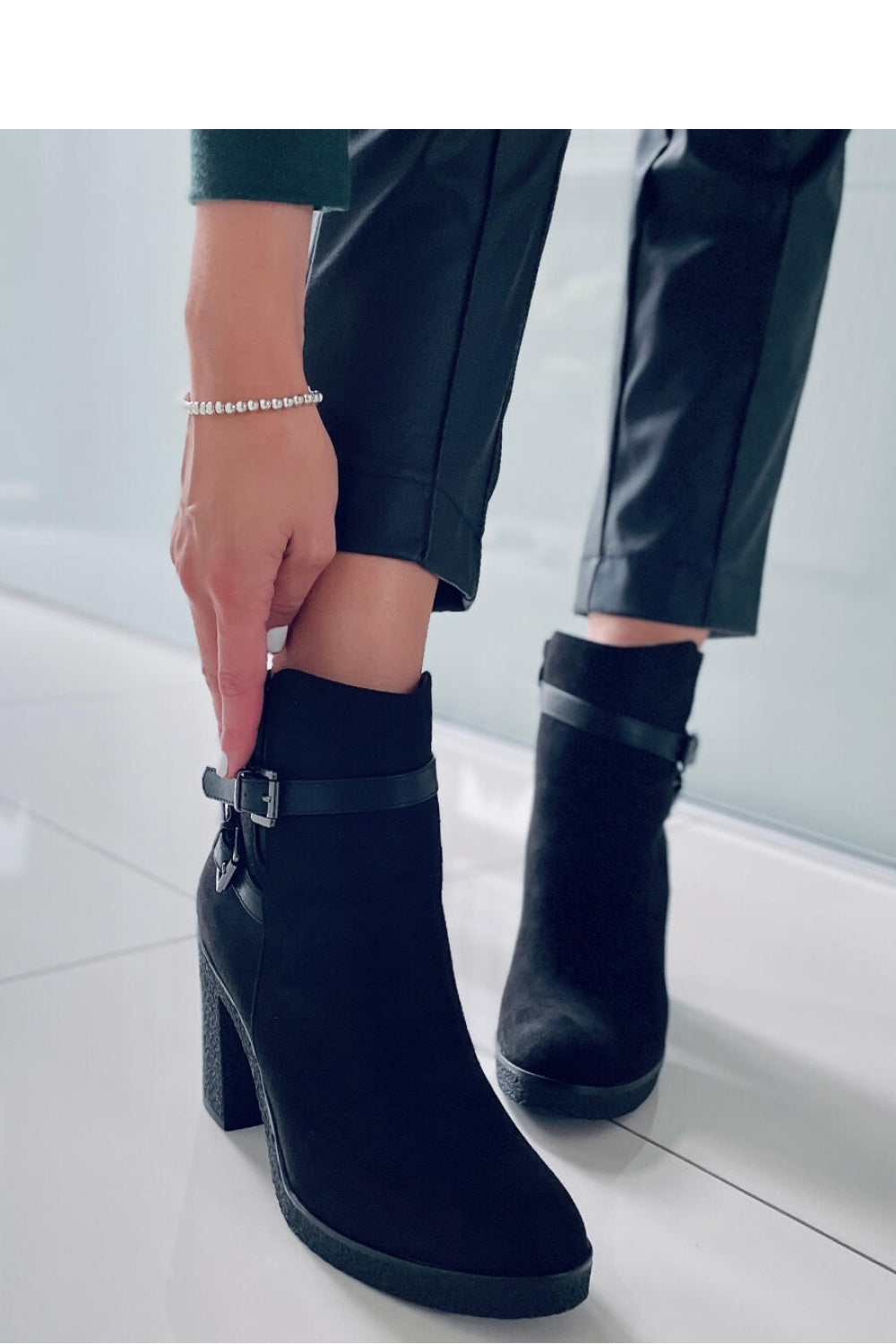 Botas tacón modelo 172292 Inello