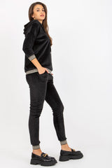 Conjunto modelo 172688 Relevance