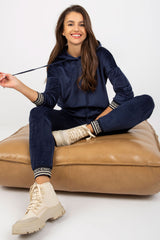 Conjunto modelo 172689 Relevance